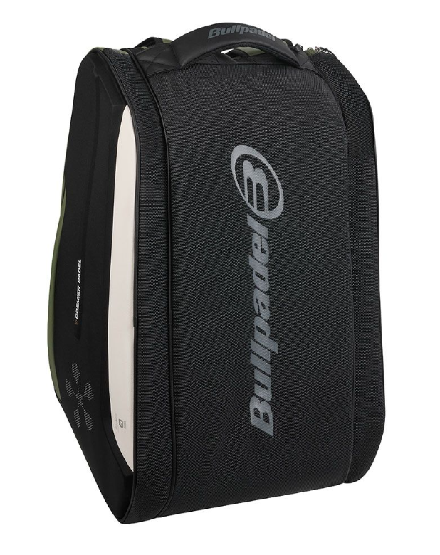 Bullpadel Hack 26 racket bag